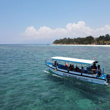 The Mally Homestay Gili Trawangan Exterior photo